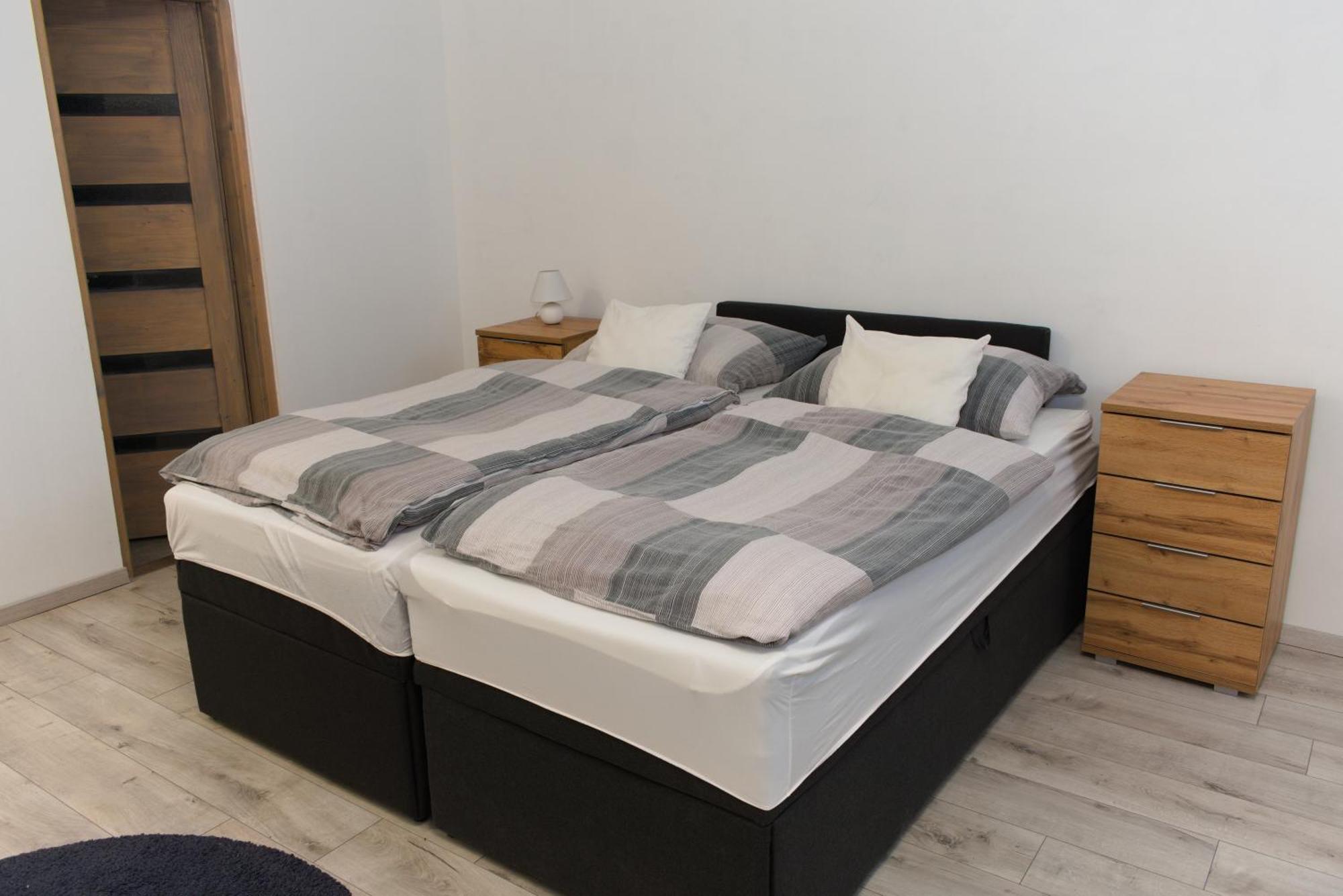 Silver Dream Apartmanhaz Дебрецен Екстериор снимка